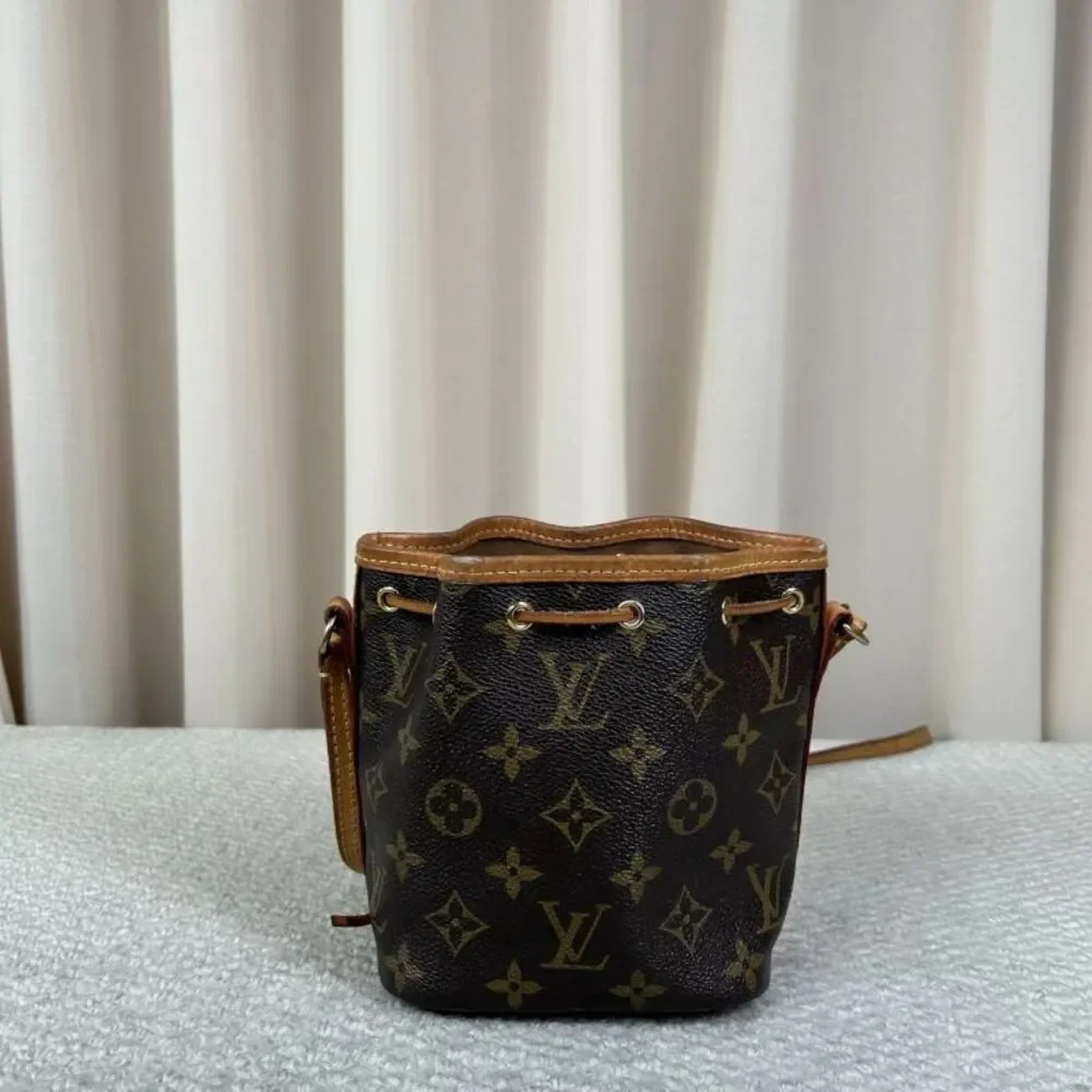 Louis Vuitton Women Pre-Loved Bag Very Good Condition